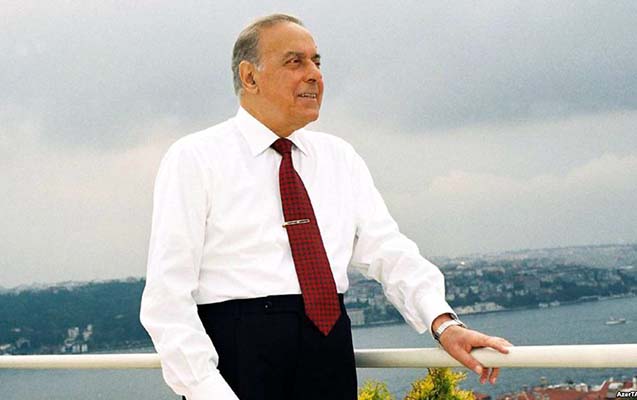 Tahir Əmrahov: 3 oktyabr 1993-cü il - dövlətçilik tariximizin dönüş nöqtəsi