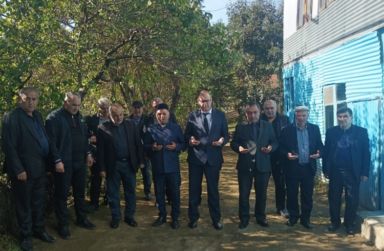 Şəhid Teymurlu Orxan Şaiq oğlunun ildönümü münasibətilə  məzarı ziyarət edilib