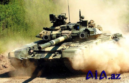 İran Rusiyadan T-90 tankı alır